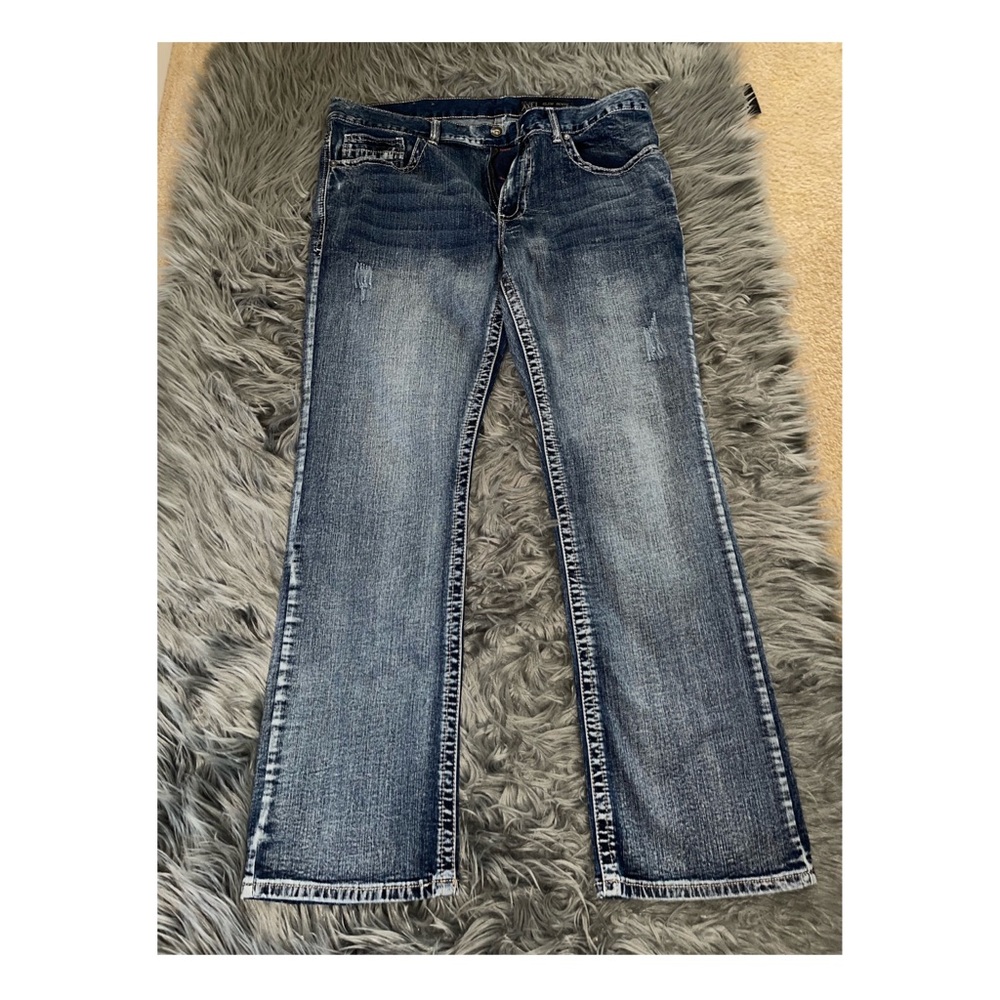 Slim bootcut jeans